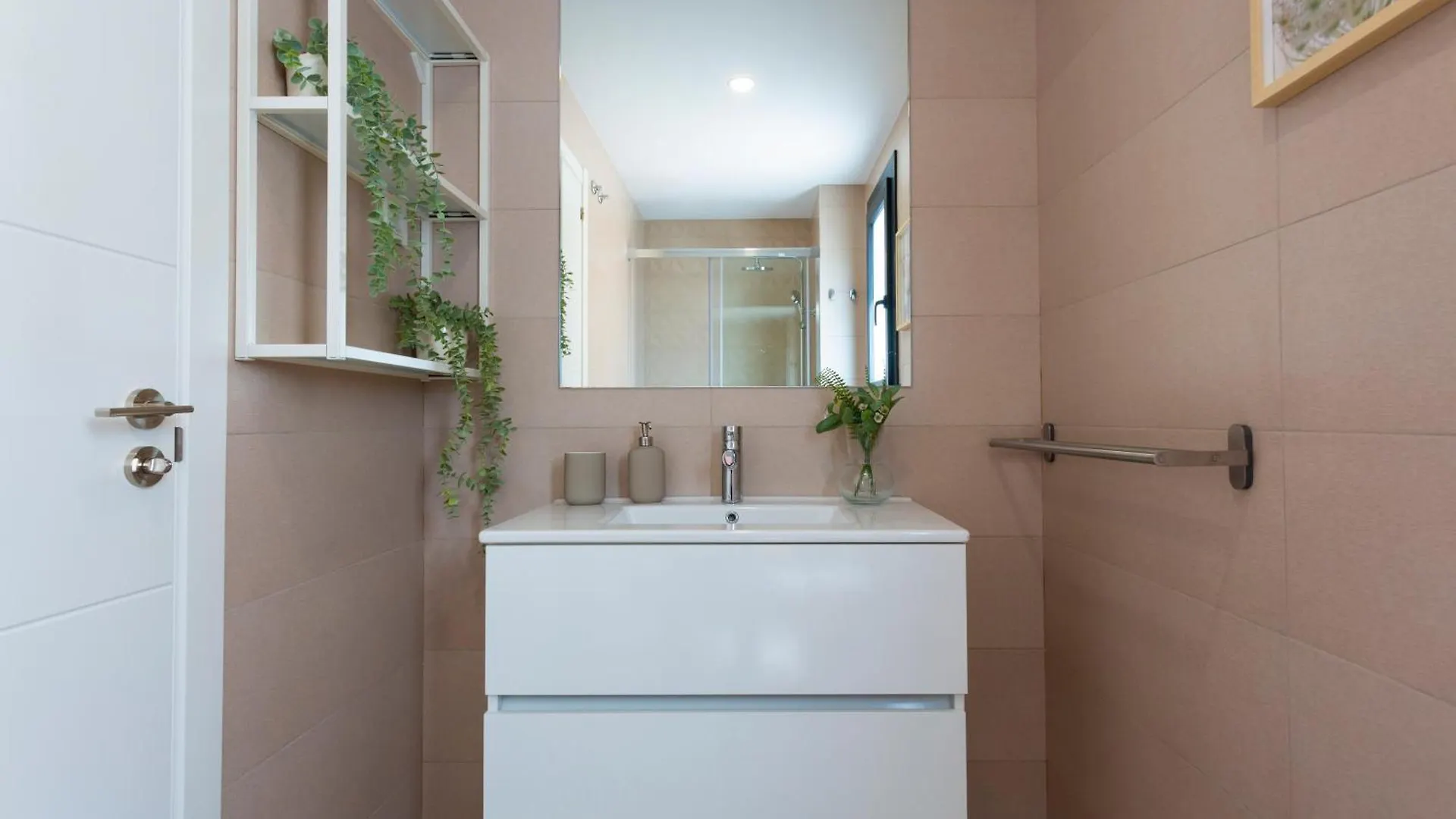 דירות מאלגה Apartamento Con Vistas En Paseo De Reding By Rent Me 0*,  ספרד